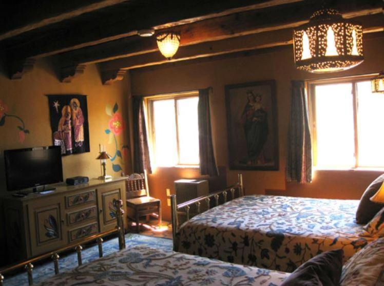 La Dona Luz Inn An Historic B&B Taos Kültér fotó