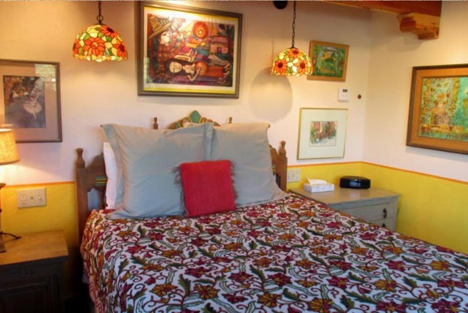 La Dona Luz Inn An Historic B&B Taos Kültér fotó
