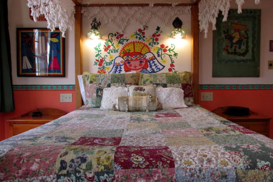 La Dona Luz Inn An Historic B&B Taos Kültér fotó