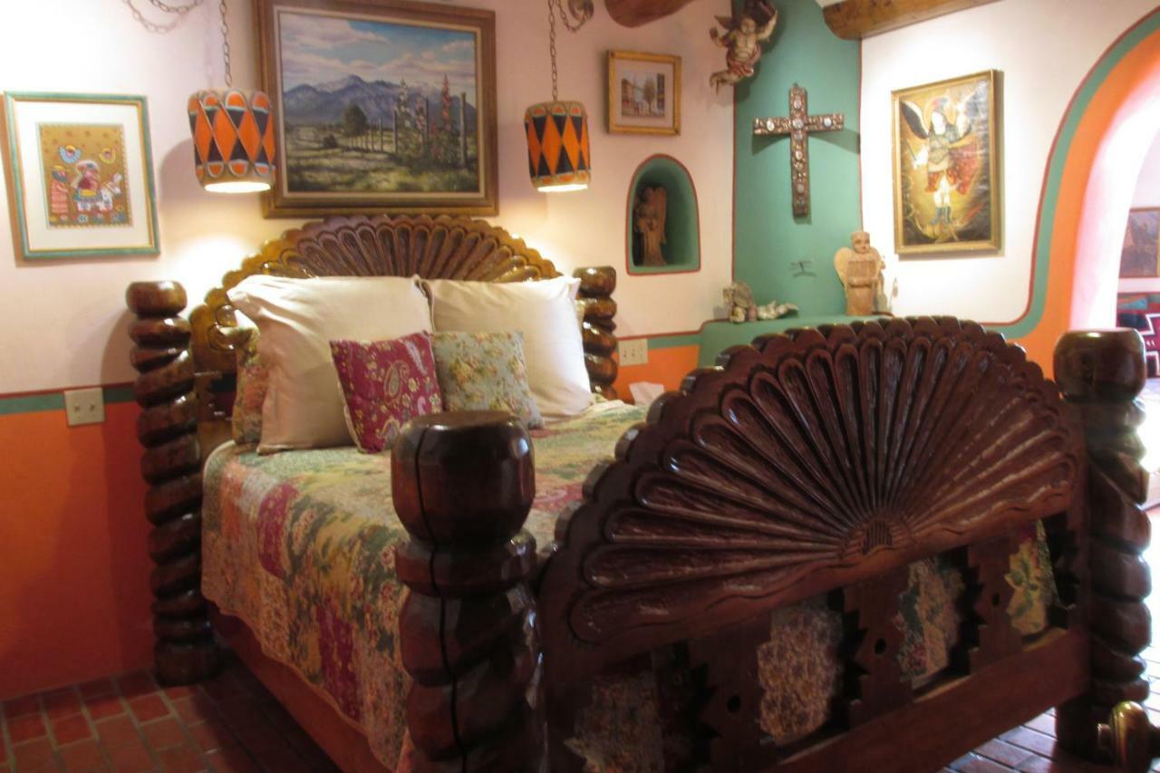 La Dona Luz Inn An Historic B&B Taos Kültér fotó