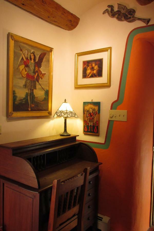 La Dona Luz Inn An Historic B&B Taos Kültér fotó