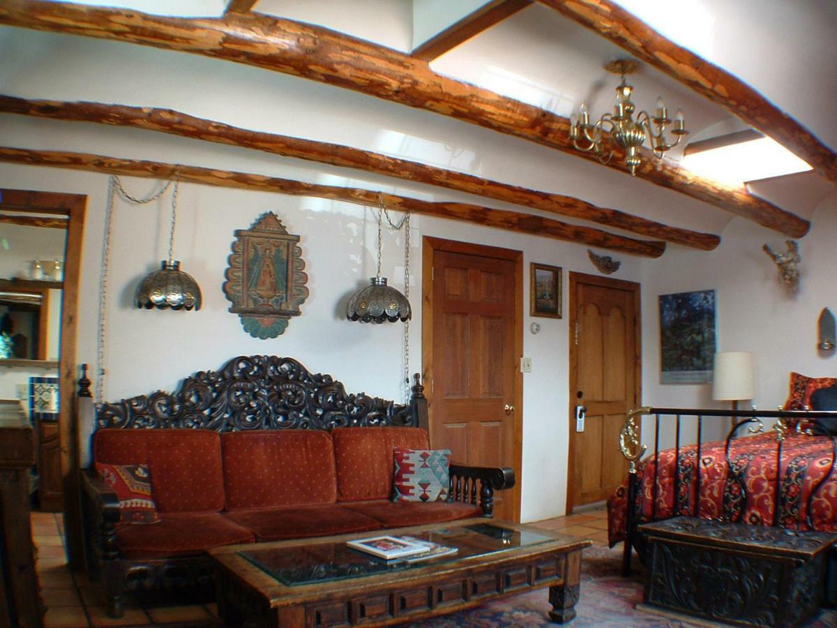 La Dona Luz Inn An Historic B&B Taos Kültér fotó
